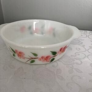 Vtg Fireking Peach Blossom Casserole Anchor Hocking Milk Glass flowers.